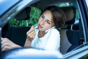 car accidents, distracted driving, distracted driving crashes, hangover effect, Orland Park personal injury attorney